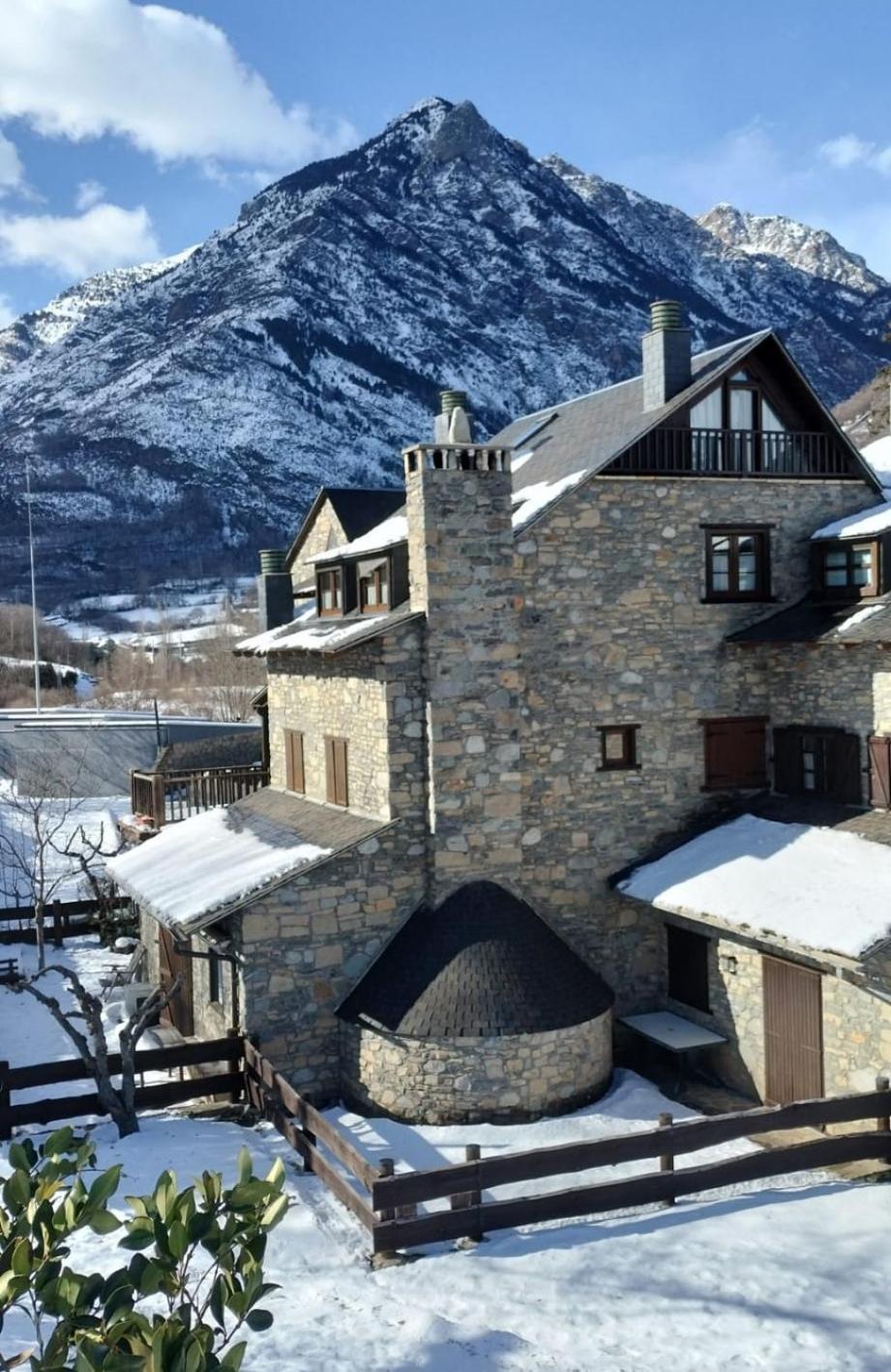 Apartamento De La Marmota Ерісте Екстер'єр фото