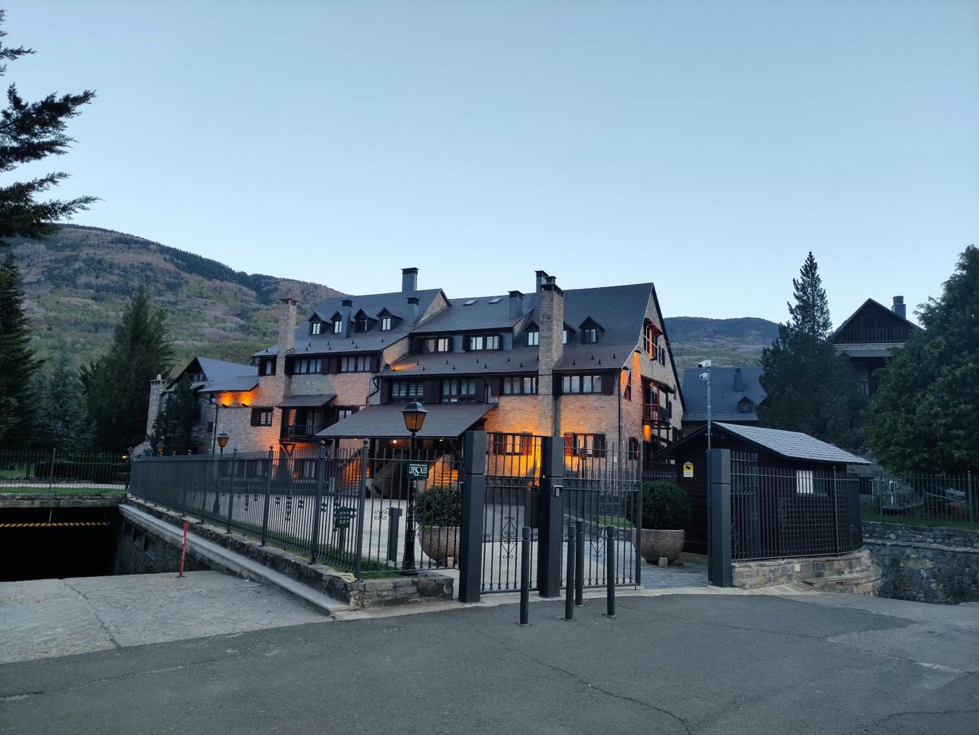 Apartamento De La Marmota Ерісте Екстер'єр фото